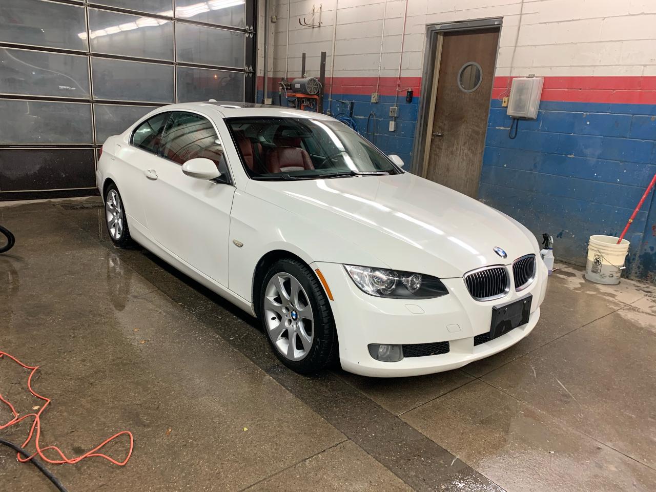 2008 BMW 3 Series 335i Photo2