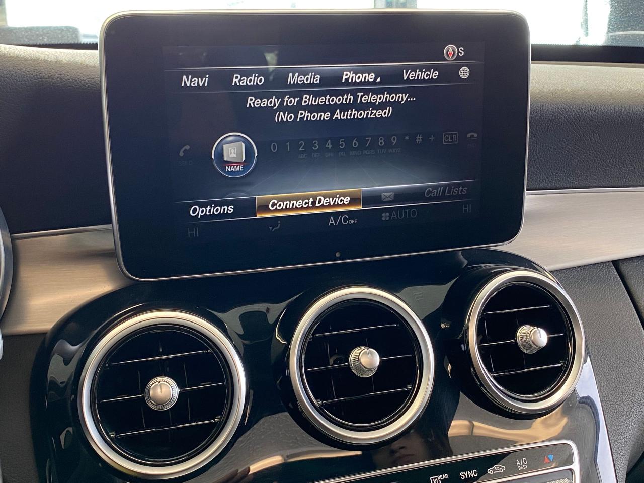 2016 Mercedes-Benz C-Class C300 4Matic+Pano Roof+Sensors+Camera+Accident Free - Photo #30