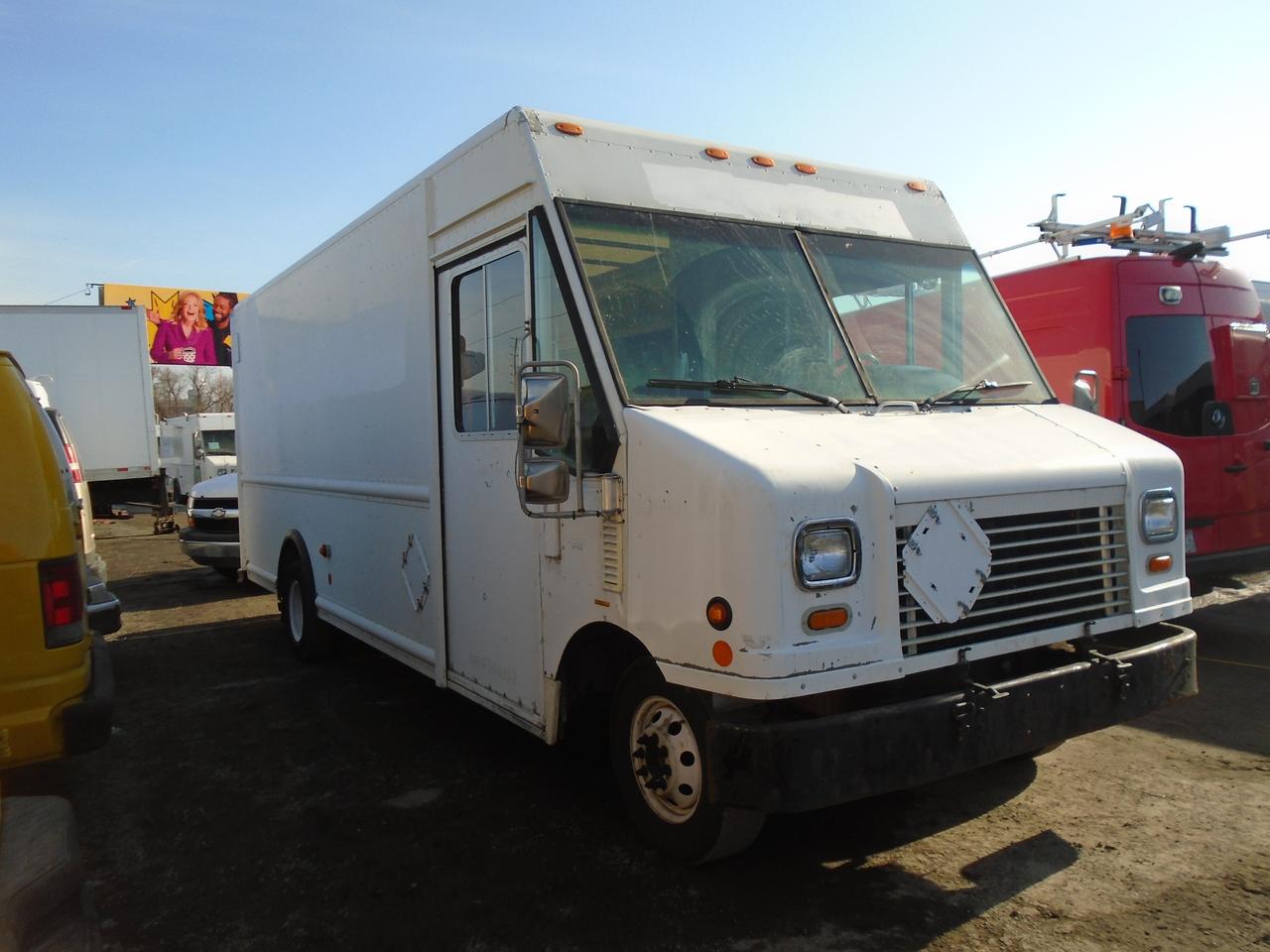 2007 Ford Econoline 16 FOOT, 176  DRW Photo2