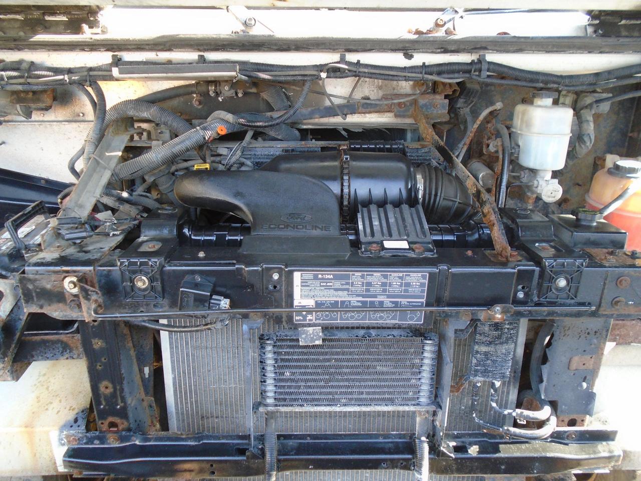 2007 Ford Econoline 16 FOOT, 176  DRW - Photo #28