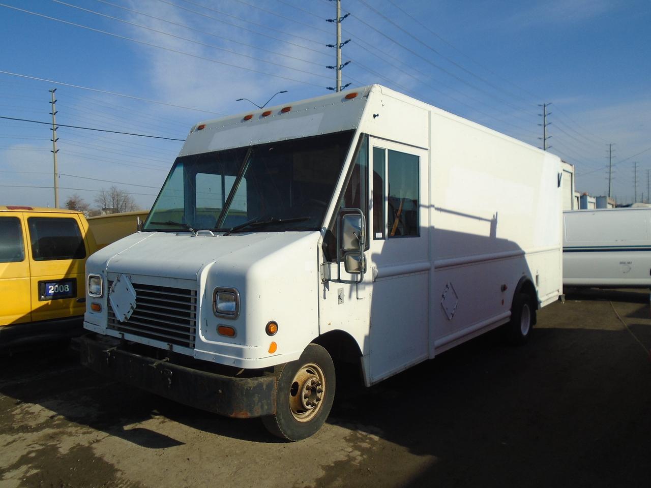 2007 Ford Econoline 16 FOOT, 176  DRW Photo4