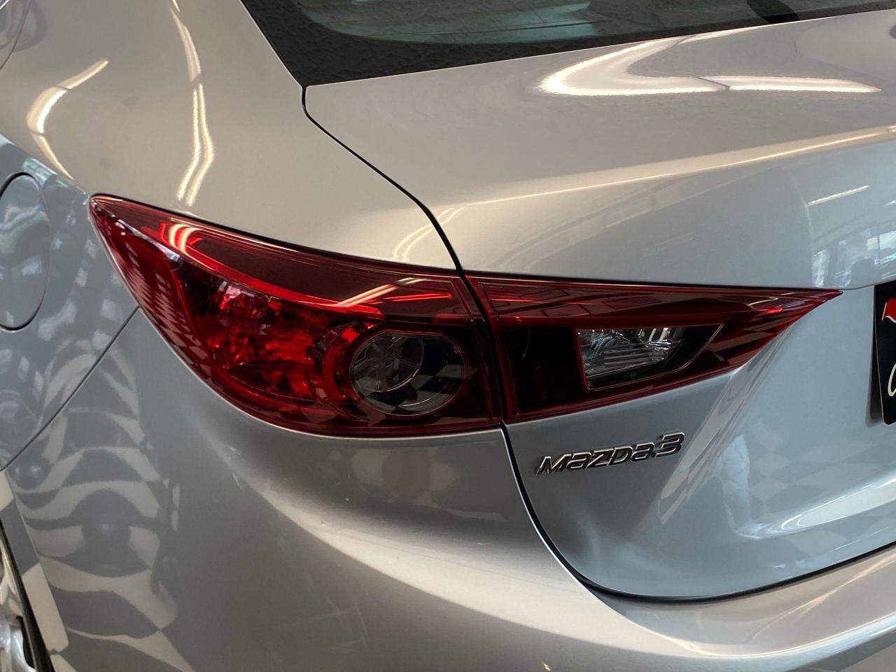 2017 Mazda MAZDA3 GX+Camera+Bluetooth+Accident Free - Photo #65