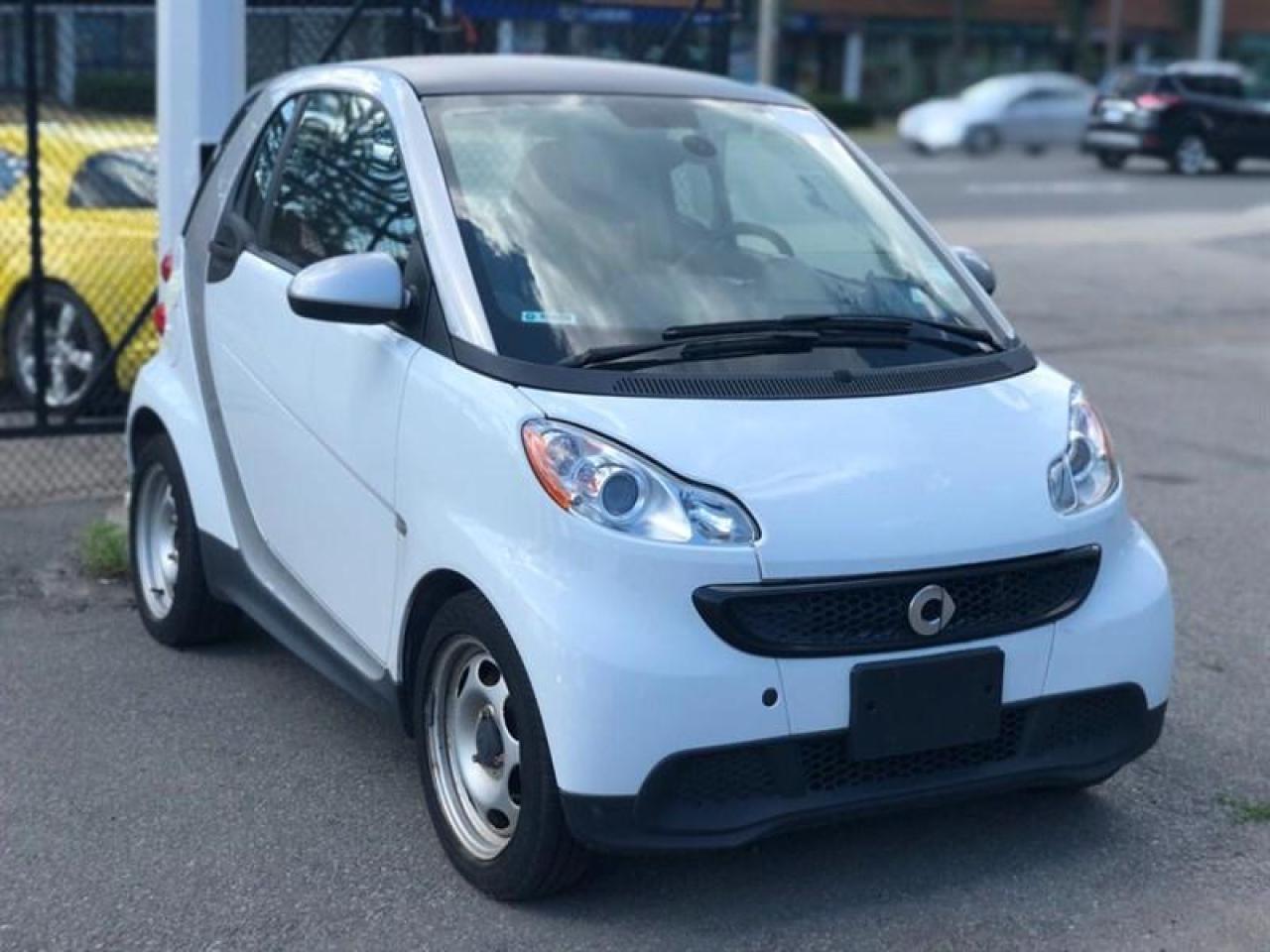 Used 2013 Smart fortwo Pure Coupe for sale in Mississauga, ON