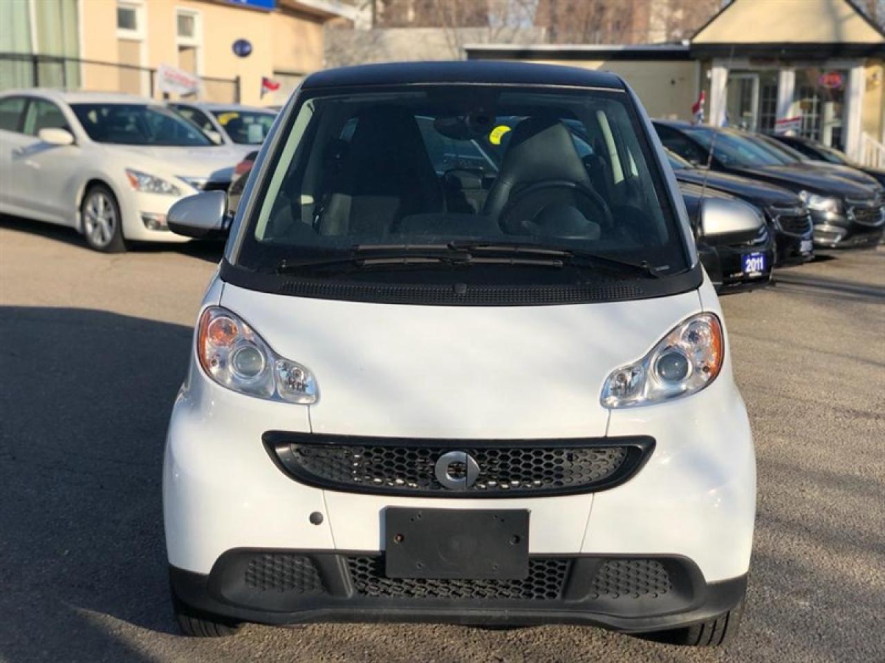 2014 Smart fortwo Pure Coupe Photo3