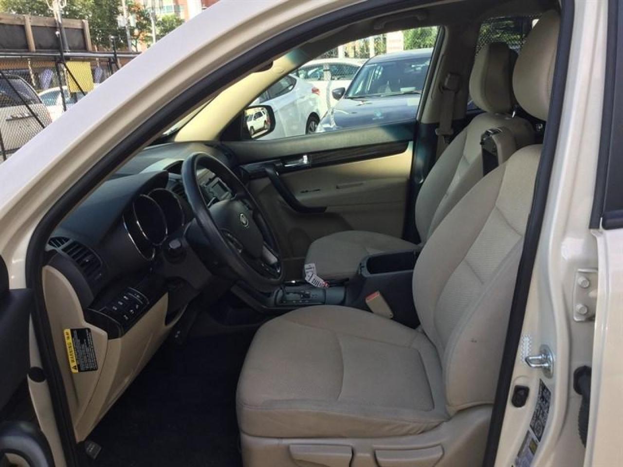 2011 Kia Sorento LX Photo