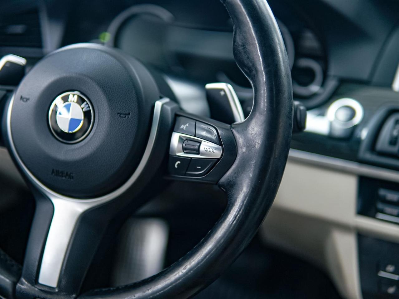 2016 BMW 528 xi X DRIVE | M-SPORT | NAV | HK SOUND | SUNROOF Photo