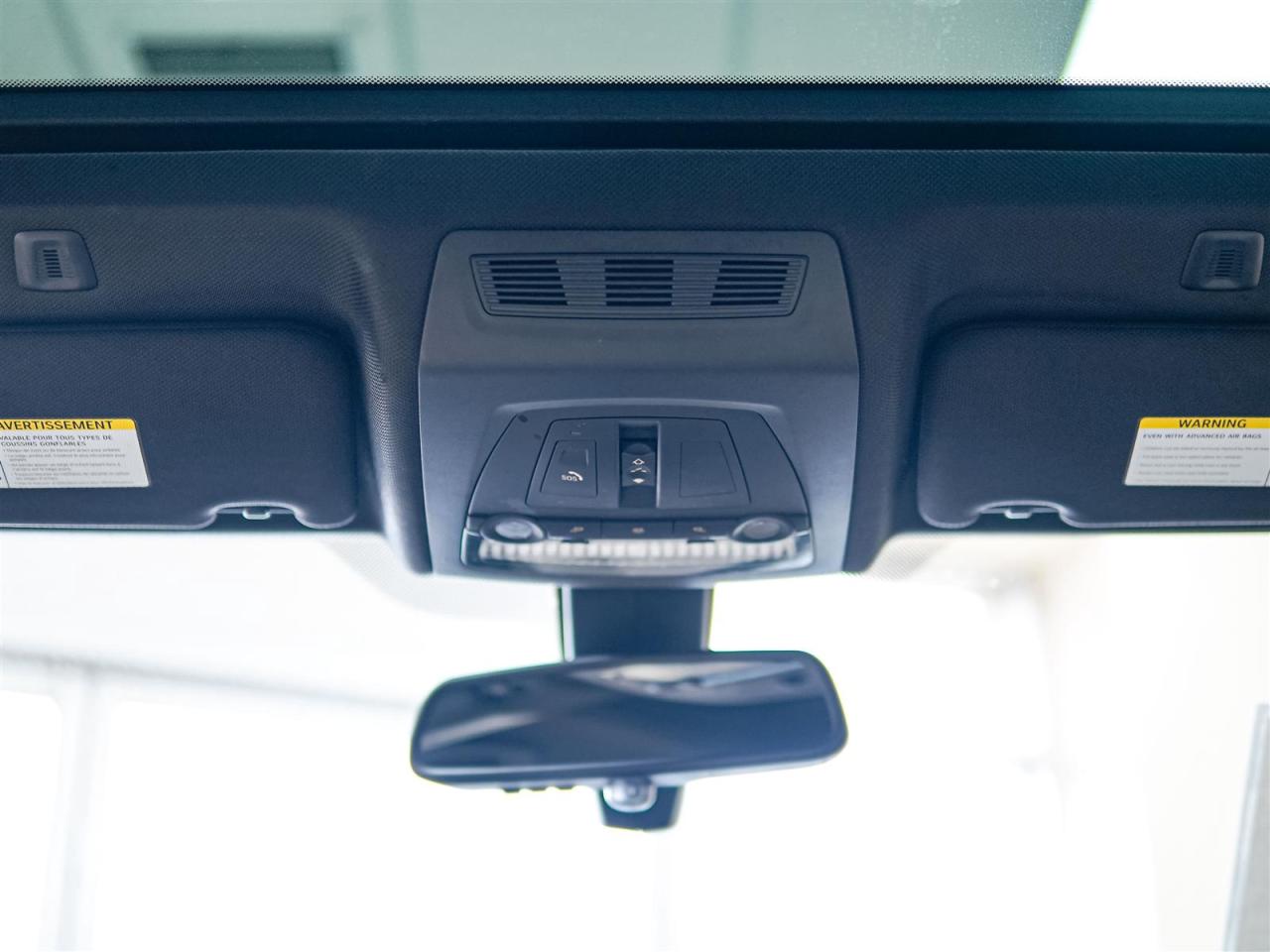 2016 BMW 528 xi X DRIVE | M-SPORT | NAV | HK SOUND | SUNROOF Photo