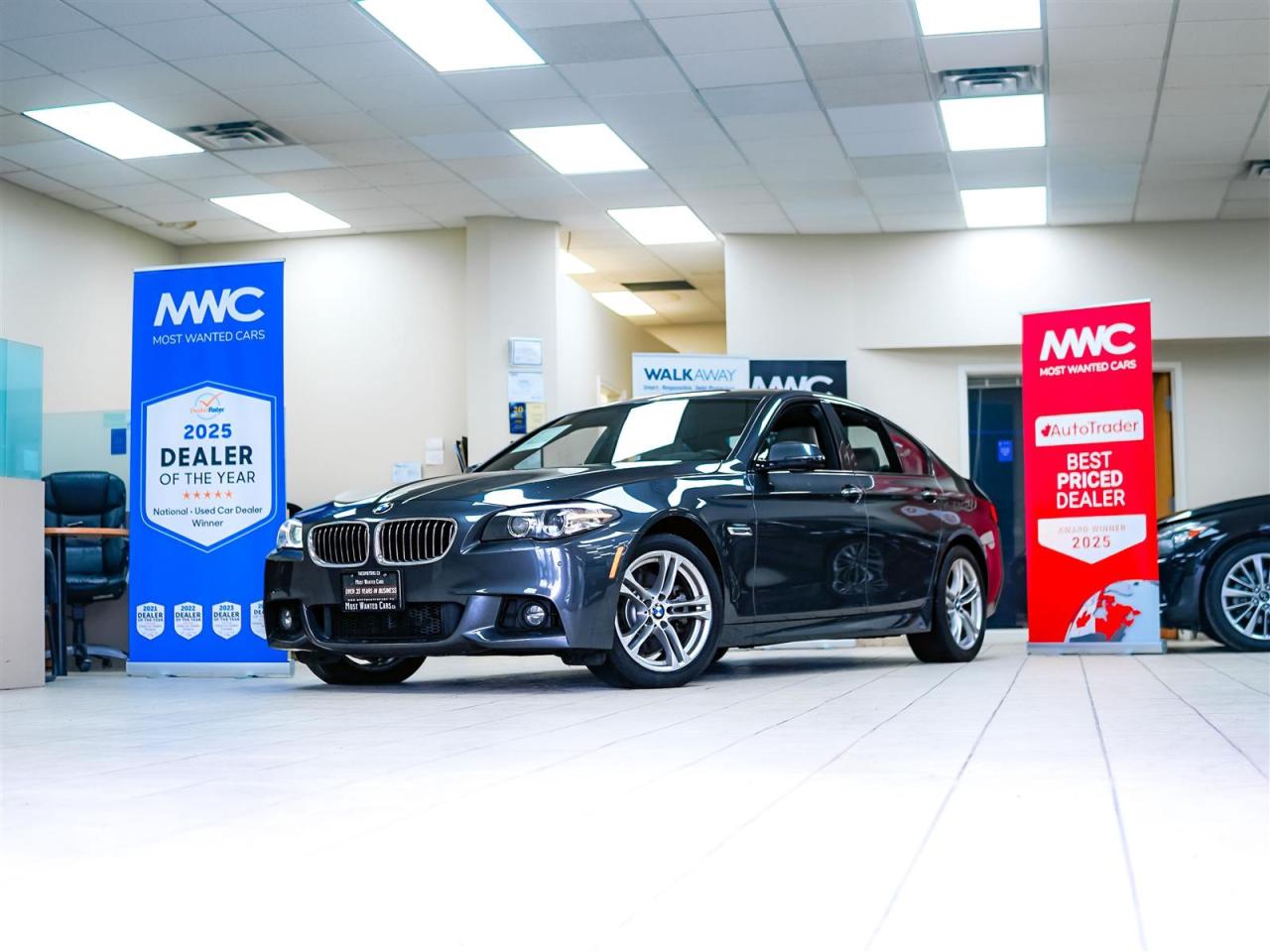 2016 BMW 528 xi X DRIVE | M-SPORT | NAV | HK SOUND | SUNROOF Photo