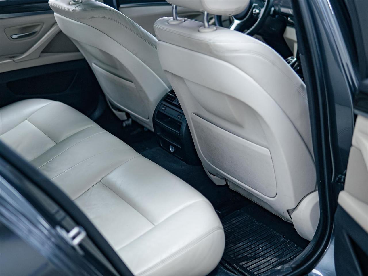 2016 BMW 528 xi X DRIVE | M-SPORT | NAV | HK SOUND | SUNROOF Photo