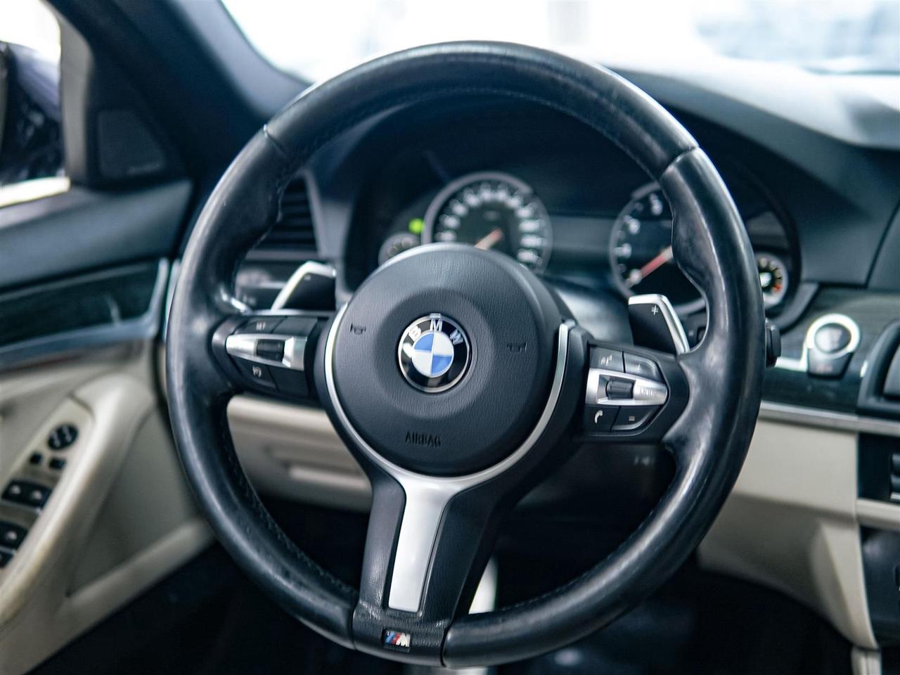 2016 BMW 528 xi X DRIVE | M-SPORT | NAV | HK SOUND | SUNROOF Photo