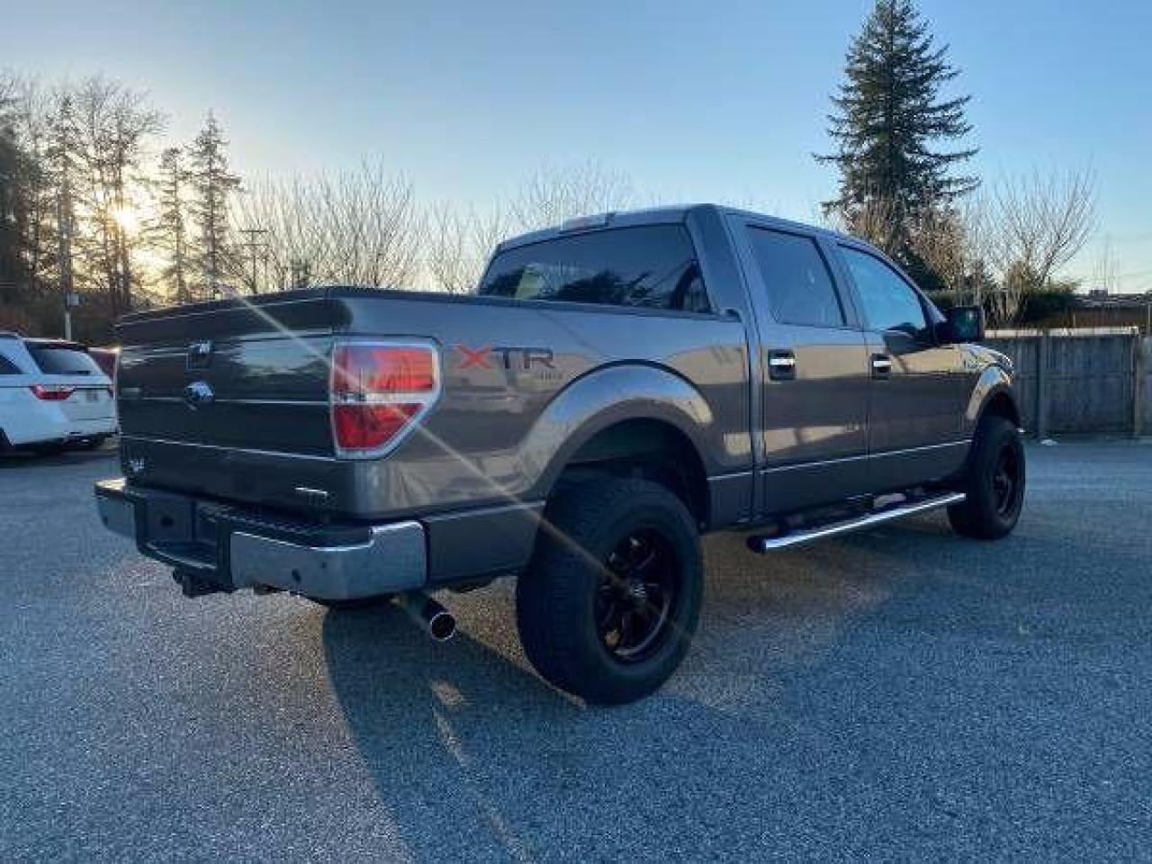 2014 Ford F-150 XLT - Photo #7