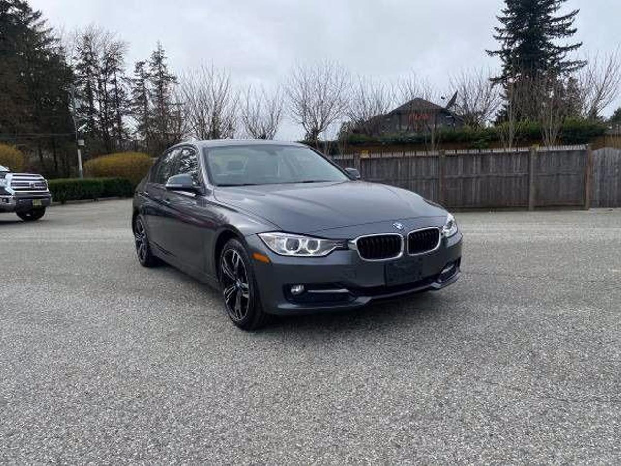 2015 BMW 3 Series 320i xDrive - Photo #1