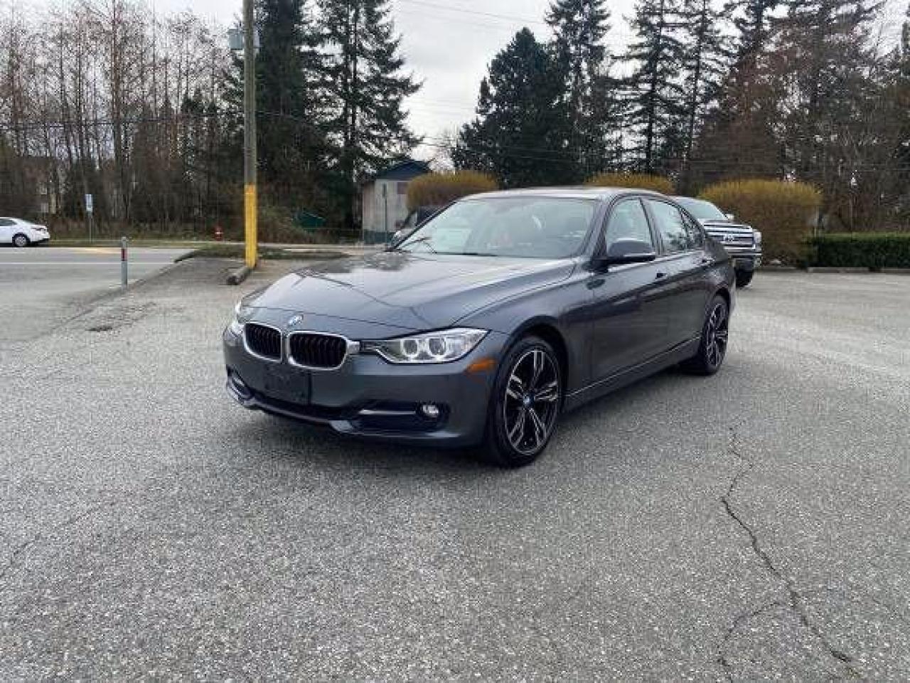2015 BMW 3 Series 320i xDrive - Photo #3