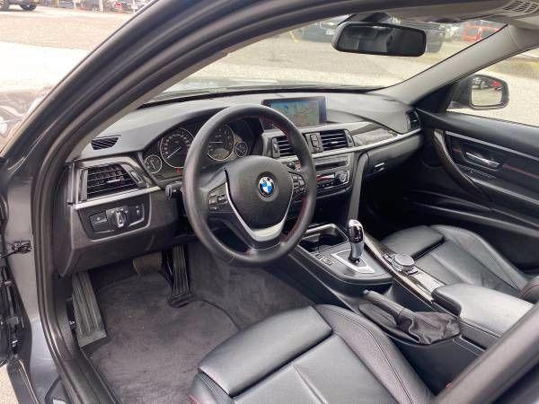 2015 BMW 3 Series 320i xDrive - Photo #13