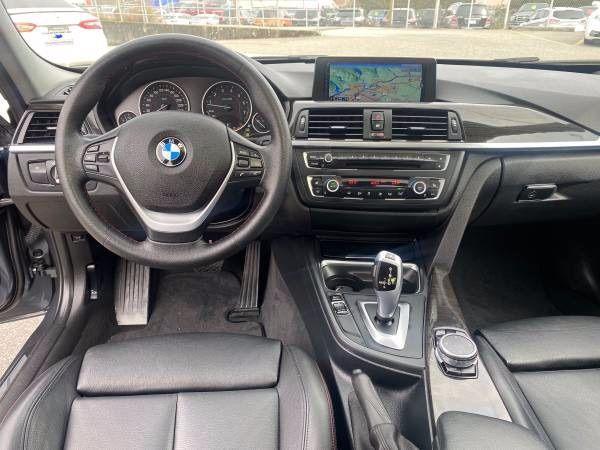 2015 BMW 3 Series 320i xDrive - Photo #16