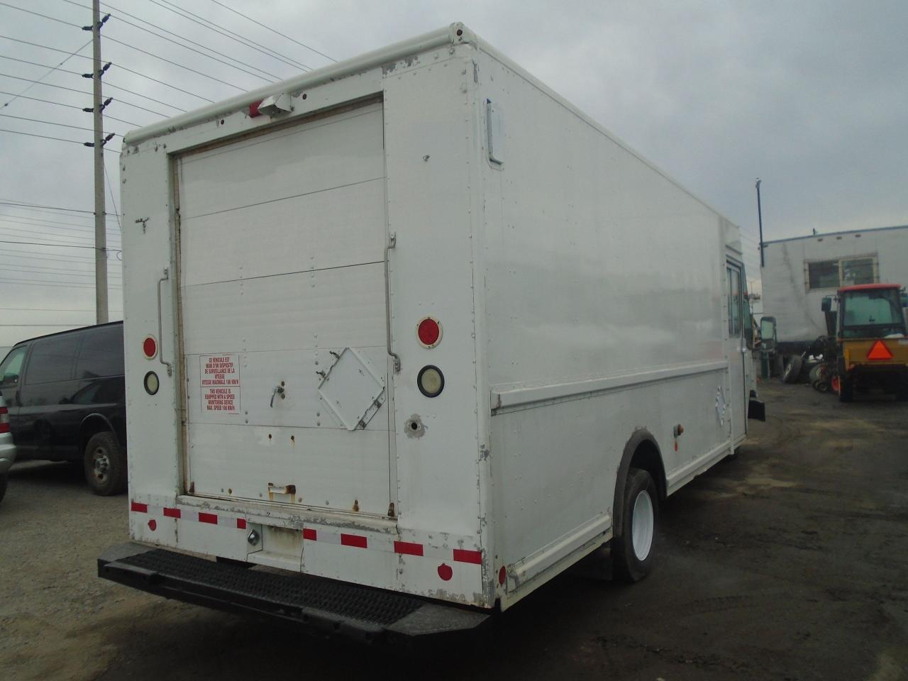 2008 Freightliner MT45 18 FOOT STEPHAN - Photo #6