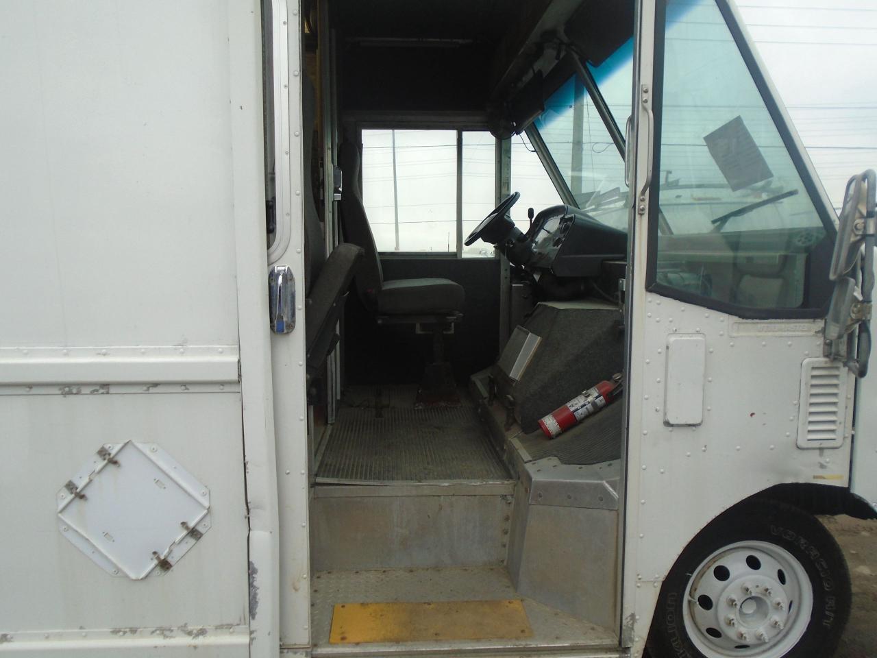 2008 Freightliner MT45 18 FOOT STEPHAN - Photo #13