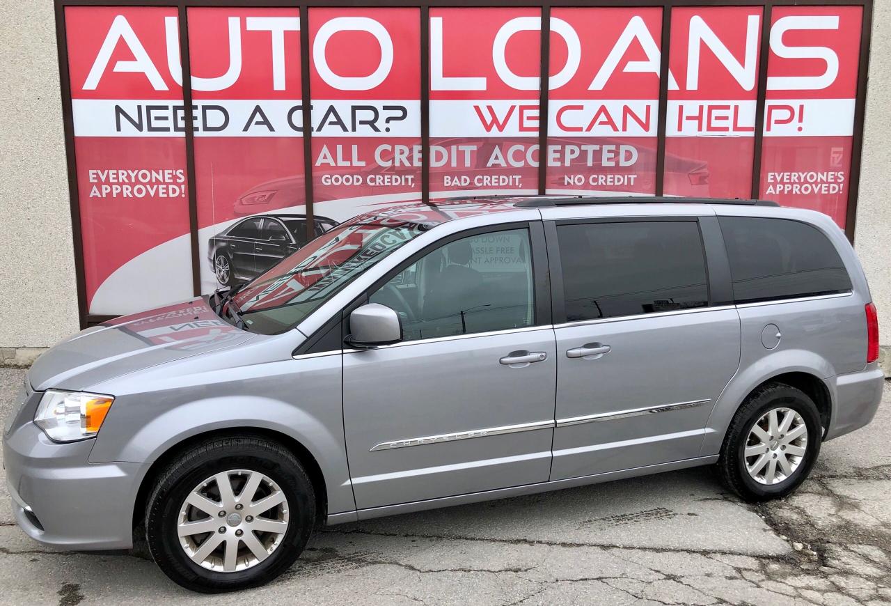 Used 2014 Chrysler Town & Country ALL CREDIT ACCEPTED for sale in Toronto, ON