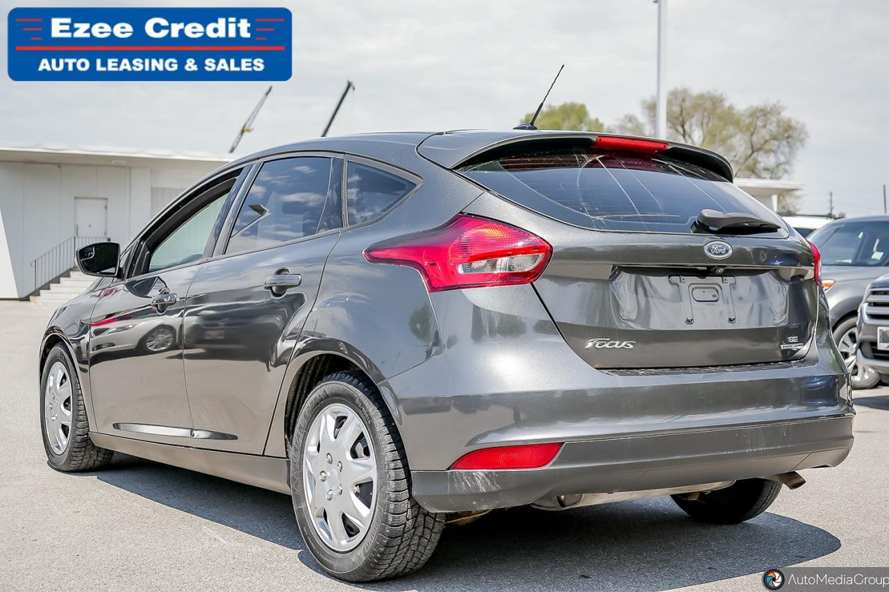 2016 Ford Focus SE Photo4