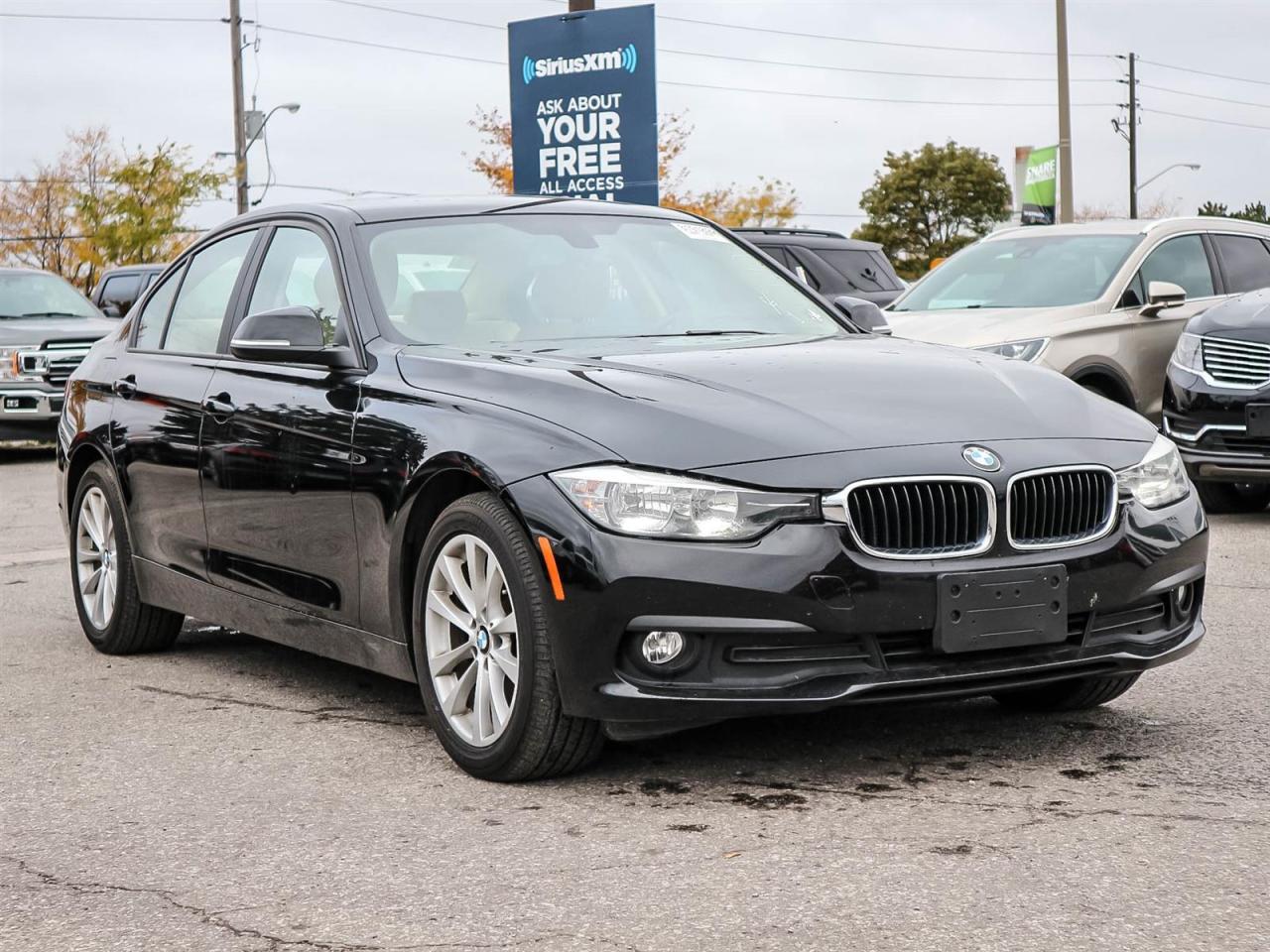 2016 BMW 320i AWD(xDRIVE) | LEATHER| 2.0L TURBO| AUTO ON/OFF Photo2