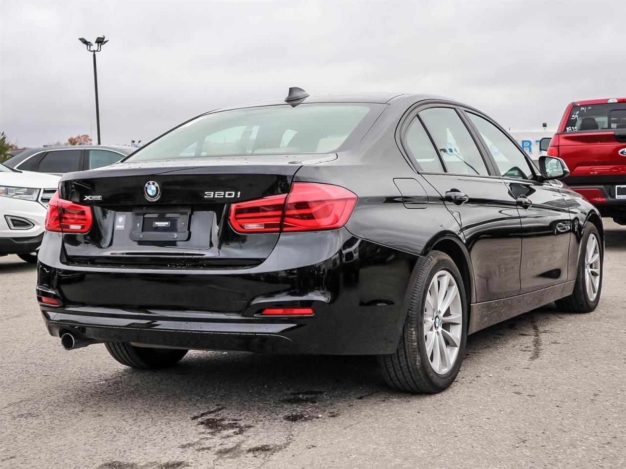 2016 BMW 320i AWD(xDRIVE) | LEATHER| 2.0L TURBO| AUTO ON/OFF Photo4