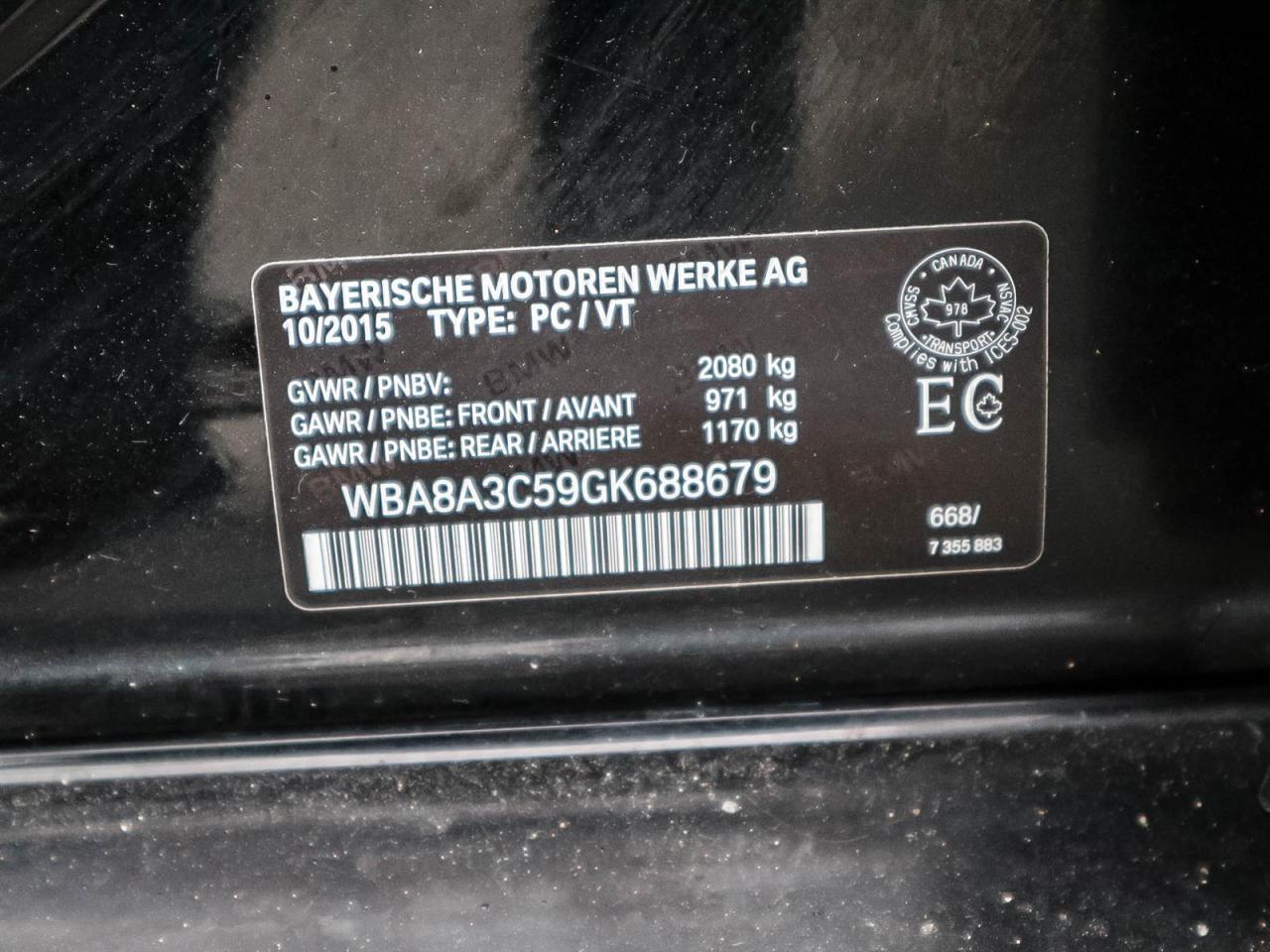 2016 BMW 320i AWD(xDRIVE) | LEATHER| 2.0L TURBO| AUTO ON/OFF Photo