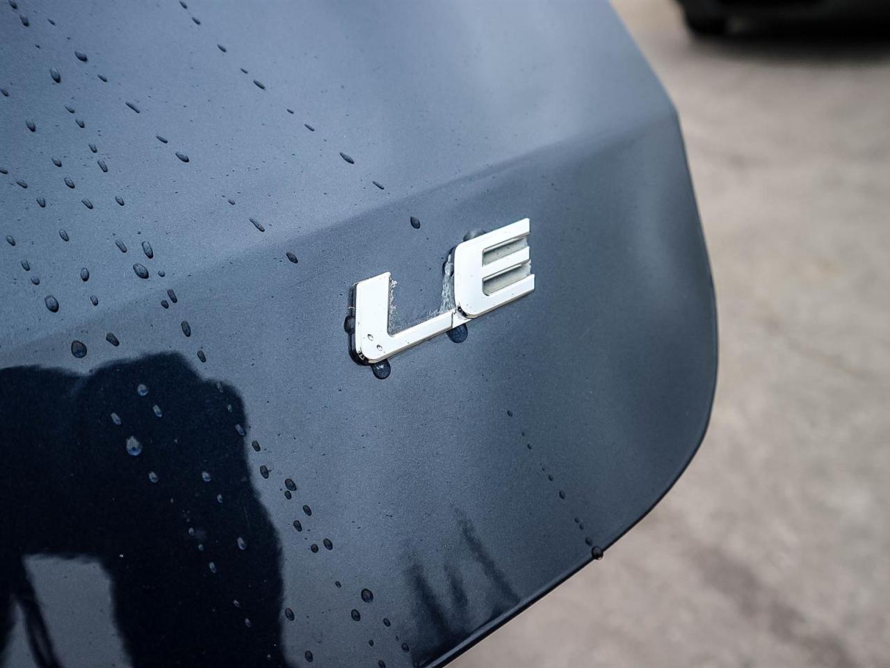 2018 Toyota Sienna LE| LOW KM| SCREEN| REMOTE CTRL REAR DOORS|AUTO TEMP Photo