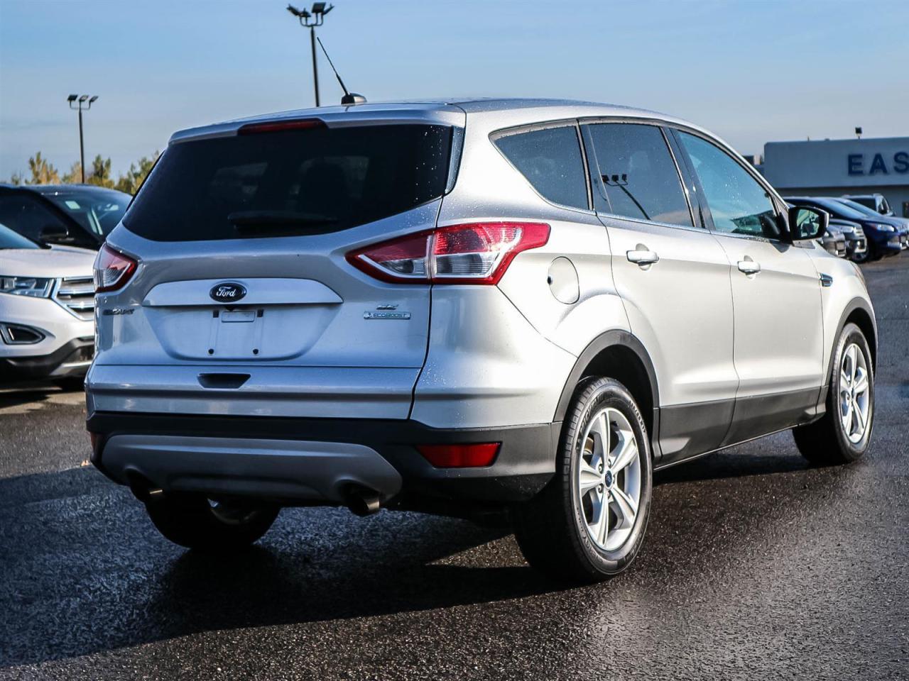 2016 Ford Escape SE|SYNC|BLUETOOTH| HEATED SEATS|REV CAM Photo4