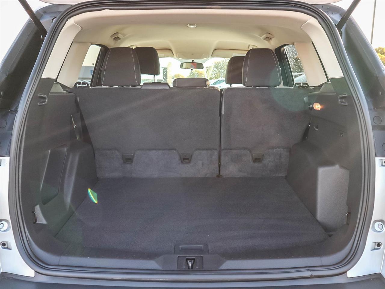 2016 Ford Escape SE|SYNC|BLUETOOTH| HEATED SEATS|REV CAM Photo