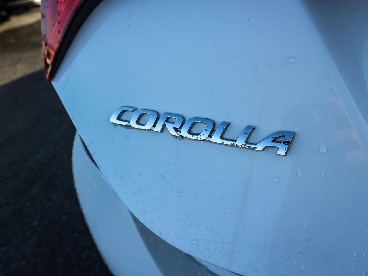 2018 Toyota Corolla LE| HEATED SEATS| CAM| SCREEN| BLUETOOTH Photo