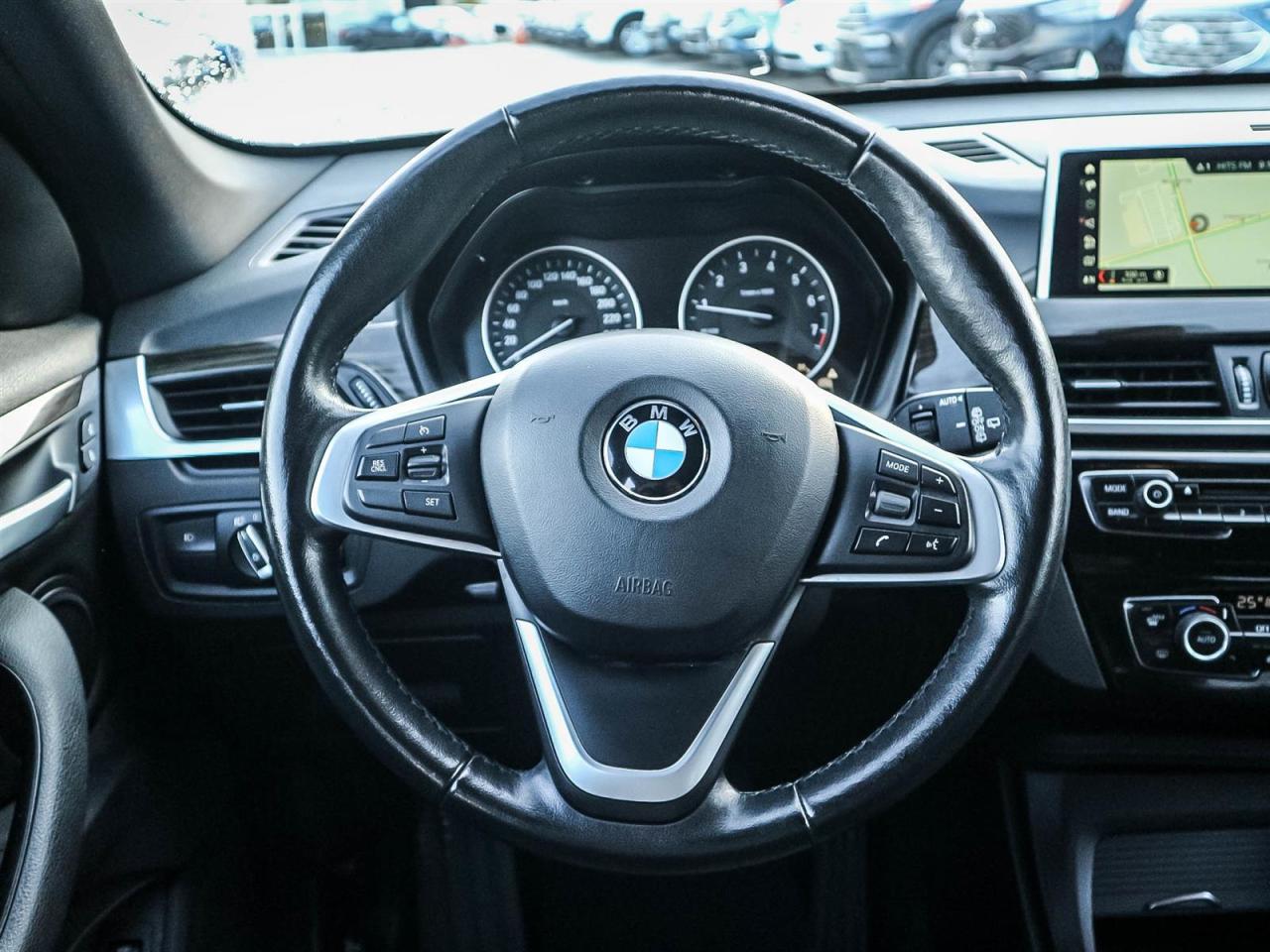 2018 BMW X1 28i AWD| NAV| ROOF| LEATHER| BMW ASSIST| HUD DISPLAY Photo