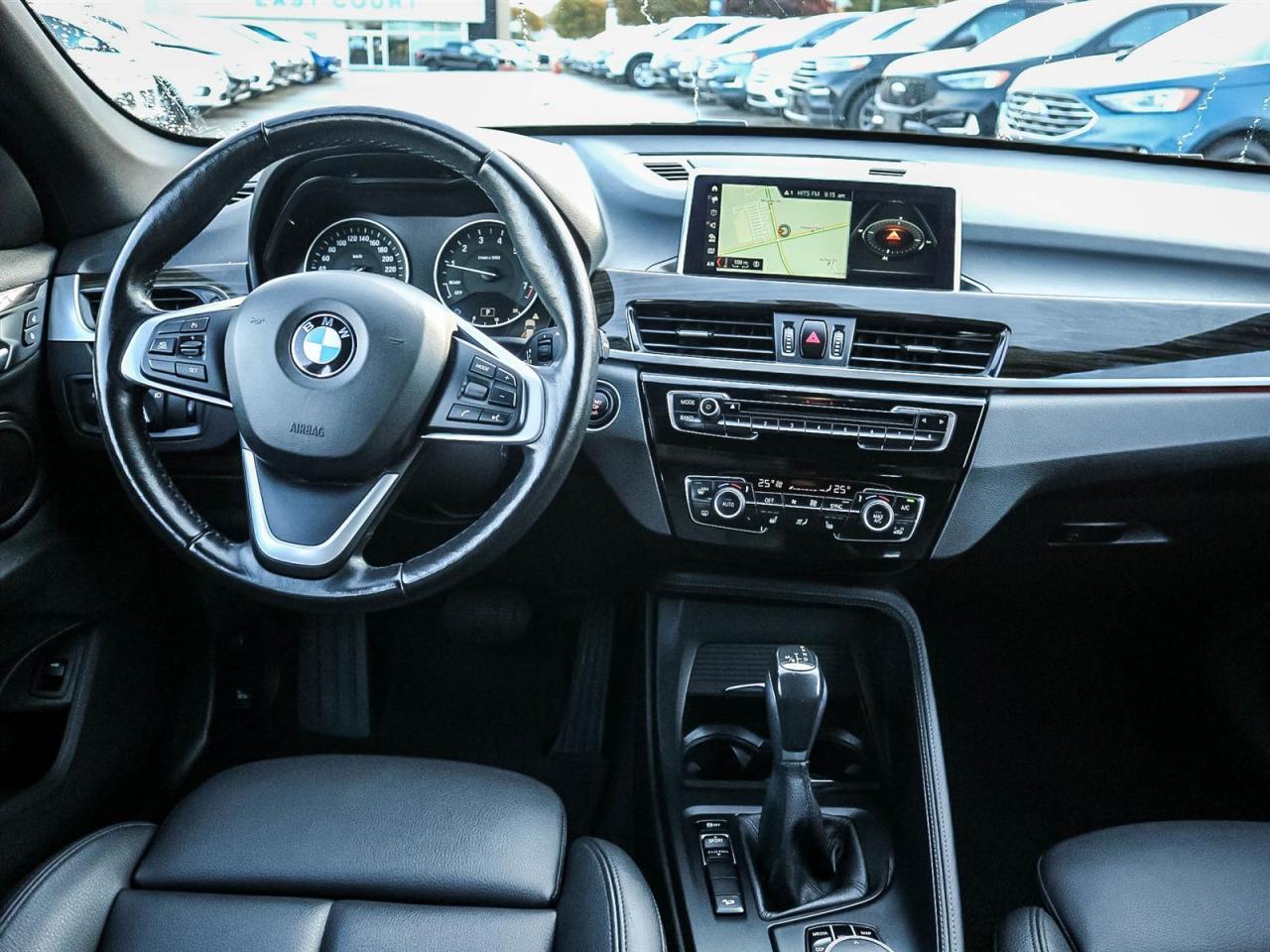 2018 BMW X1 28i AWD| NAV| ROOF| LEATHER| BMW ASSIST| HUD DISPLAY Photo