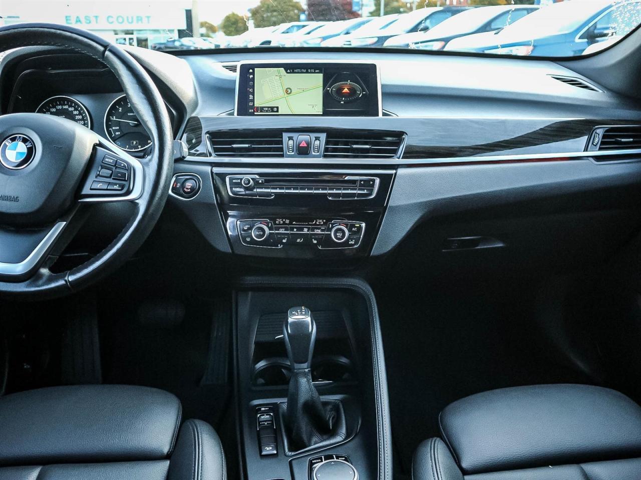 2018 BMW X1 28i AWD| NAV| ROOF| LEATHER| BMW ASSIST| HUD DISPLAY Photo