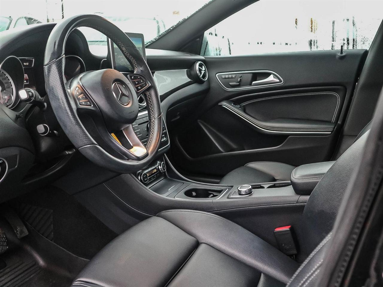 2016 Mercedes-Benz CLA250 CLA 250 AWD| 2.0L TURBO| LIMITED PCK| NAV| LEATHER Photo