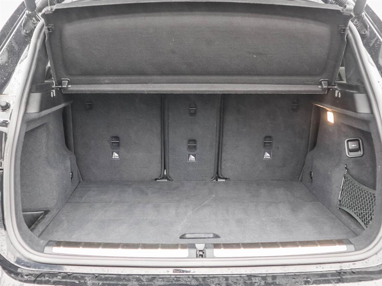 2018 BMW X1 28i AWD| NAV| ROOF| LEATHER| BMW ASSIST| HUD DISPLAY Photo