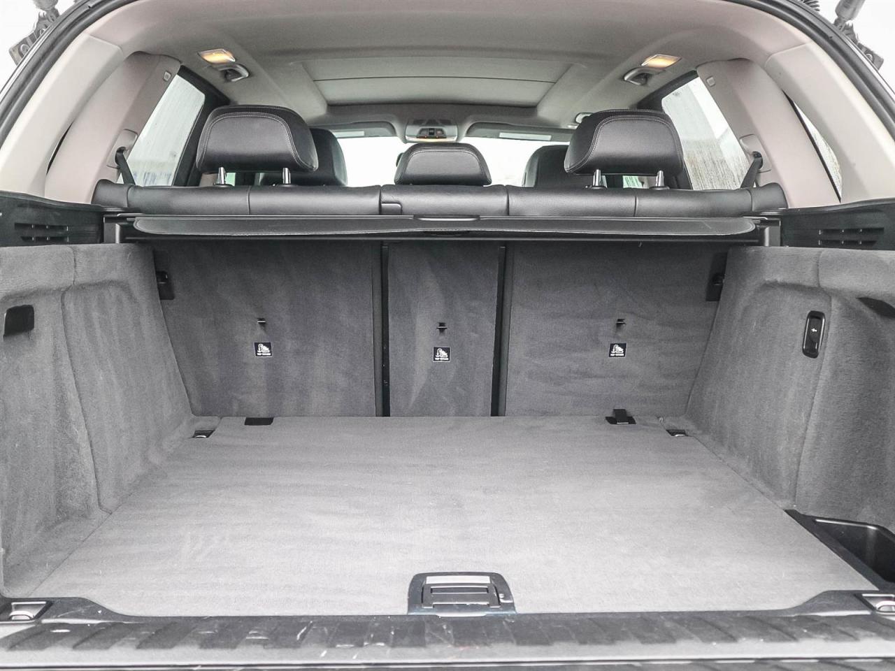 2017 BMW X5 35i AWD| 3.0L| LEATHER| ROOF| NAV| HEAT STEERING Photo