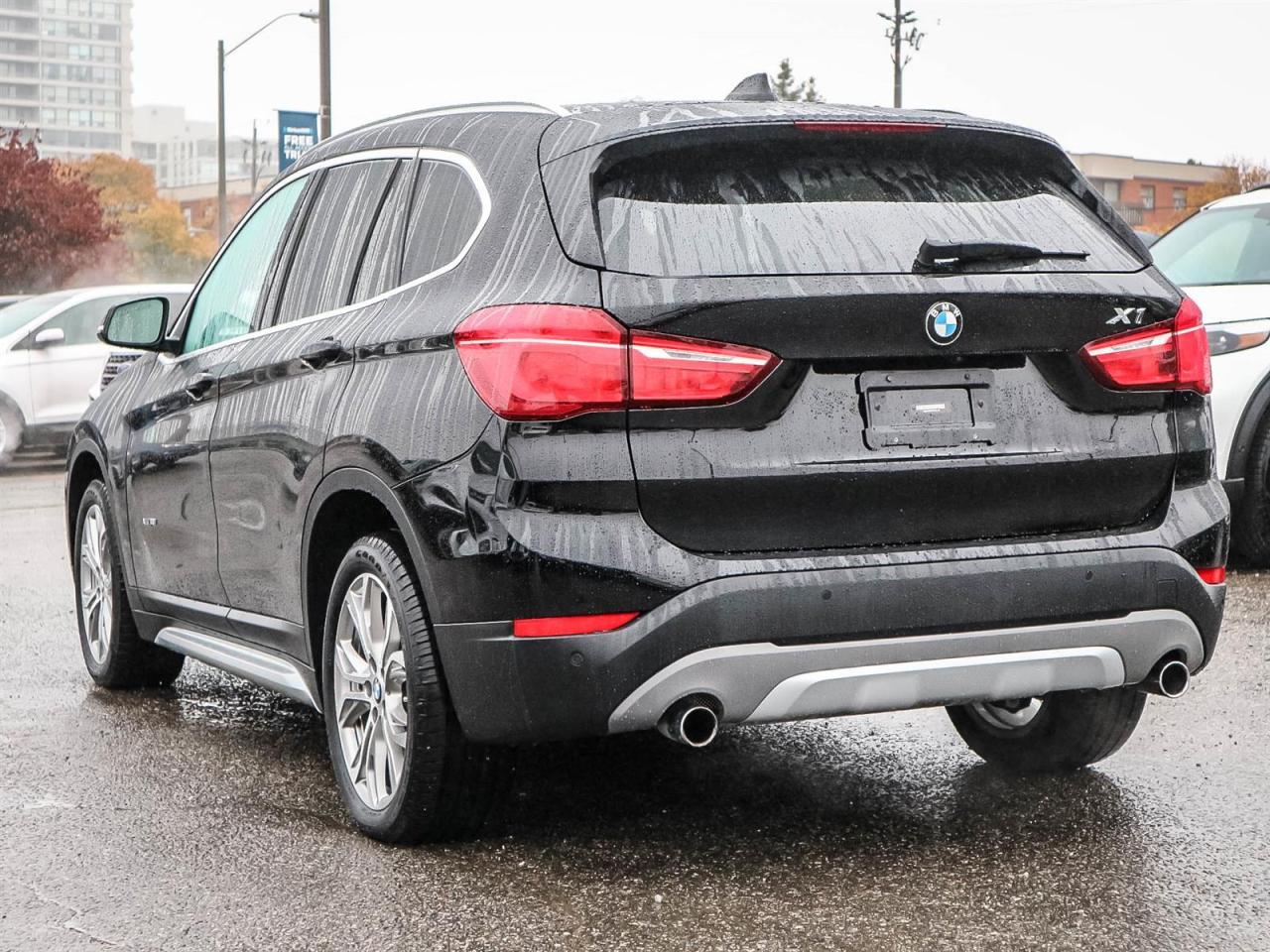2018 BMW X1 28i AWD| NAV| ROOF| LEATHER| BMW ASSIST| HUD DISPLAY Photo