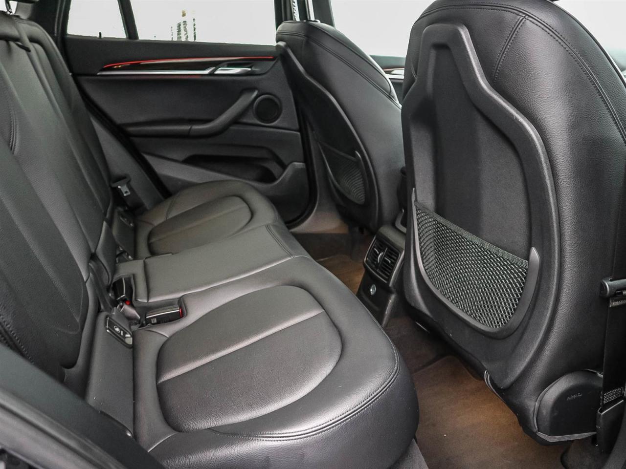 2018 BMW X1 28i AWD| NAV| ROOF| LEATHER| BMW ASSIST| HUD DISPLAY Photo