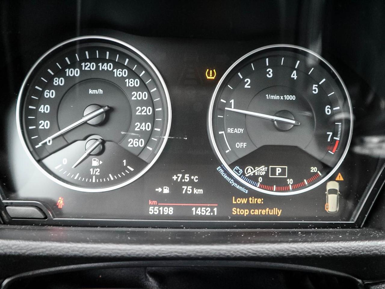 2018 BMW X1 28i AWD| NAV| ROOF| LEATHER| BMW ASSIST| HUD DISPLAY Photo