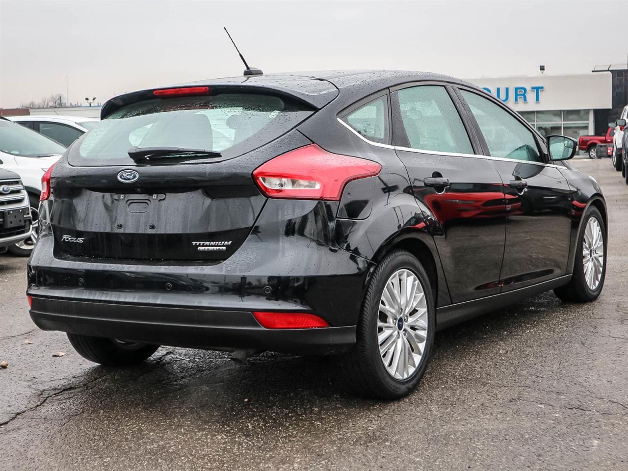 2016 Ford Focus TITANIUM| NAV| ROOF| LEATHER| WINTER PCK| 2.0L Photo