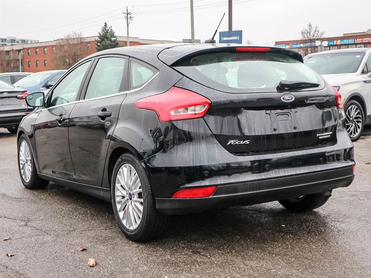 2016 Ford Focus TITANIUM| NAV| ROOF| LEATHER| WINTER PCK| 2.0L Photo