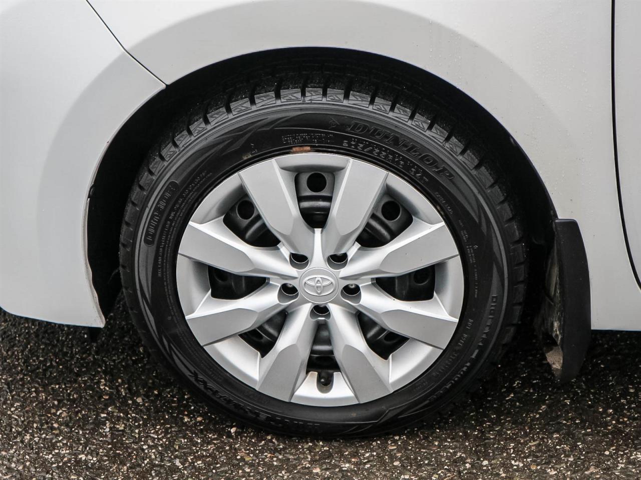 2016 Toyota Corolla LE| HEATED SEATS| BLUETOOTH| TOUCH SCREEN Photo