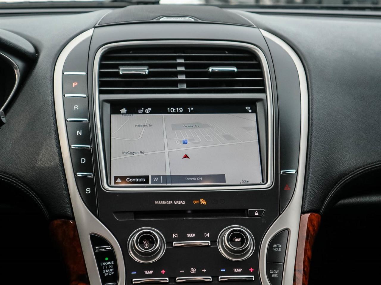 2018 Lincoln MKX RESERVE AWD| HID LIGHTS|ROOF|NAV| APPLE/ANDROID AUTO Photo