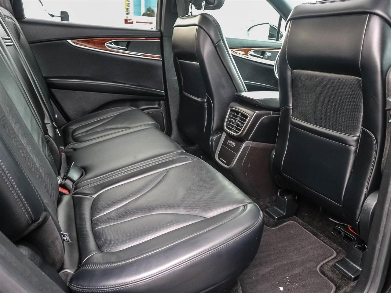 2018 Lincoln MKX RESERVE AWD| HID LIGHTS|ROOF|NAV| APPLE/ANDROID AUTO Photo