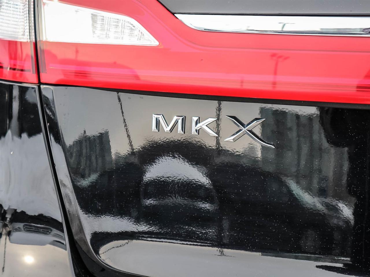 2018 Lincoln MKX RESERVE AWD| HID LIGHTS|ROOF|NAV| APPLE/ANDROID AUTO Photo