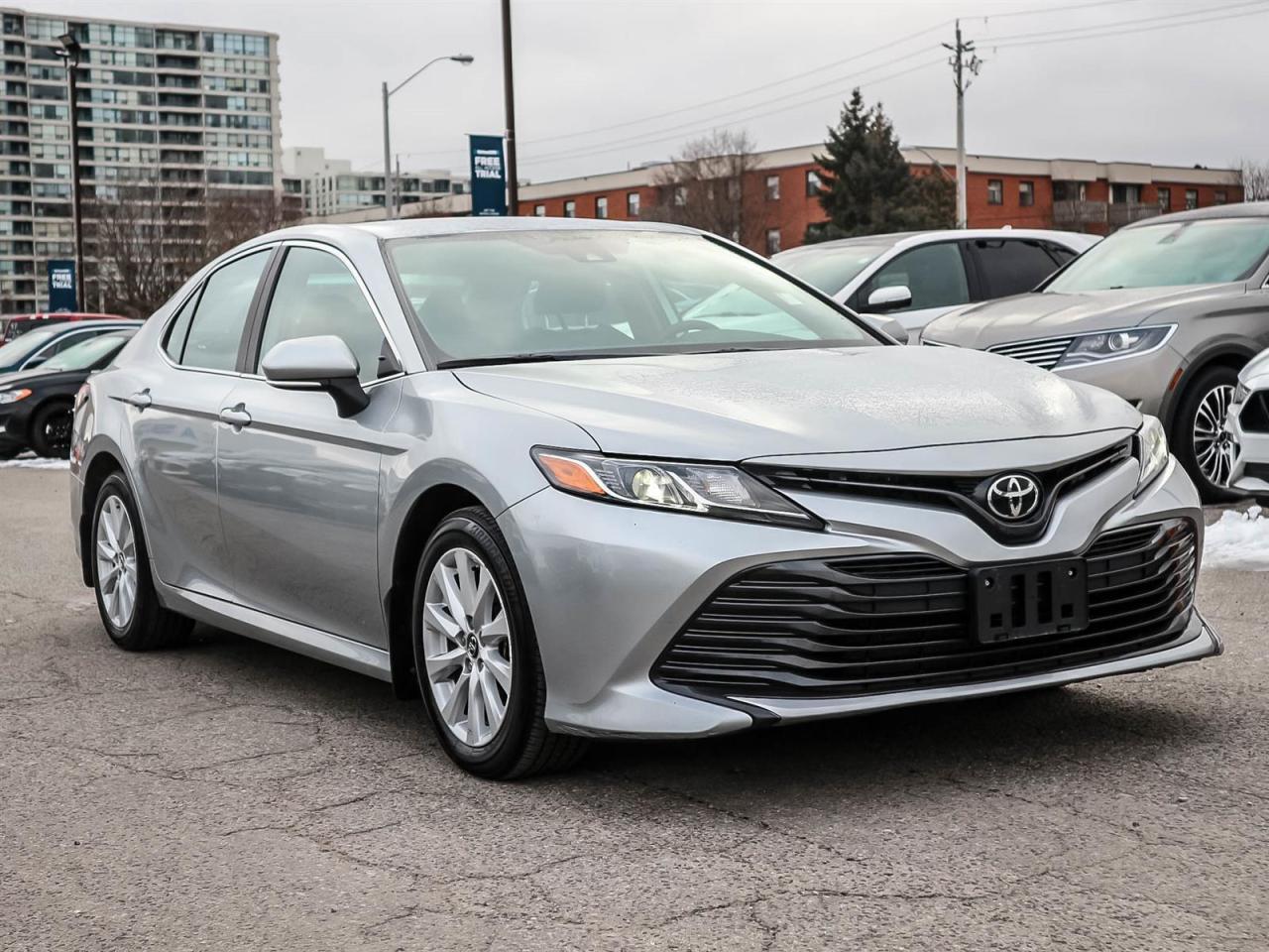 2019 Toyota Camry LE| HEATED SEATS| TOUCH SCREEN| APPLE CARPLAY Photo