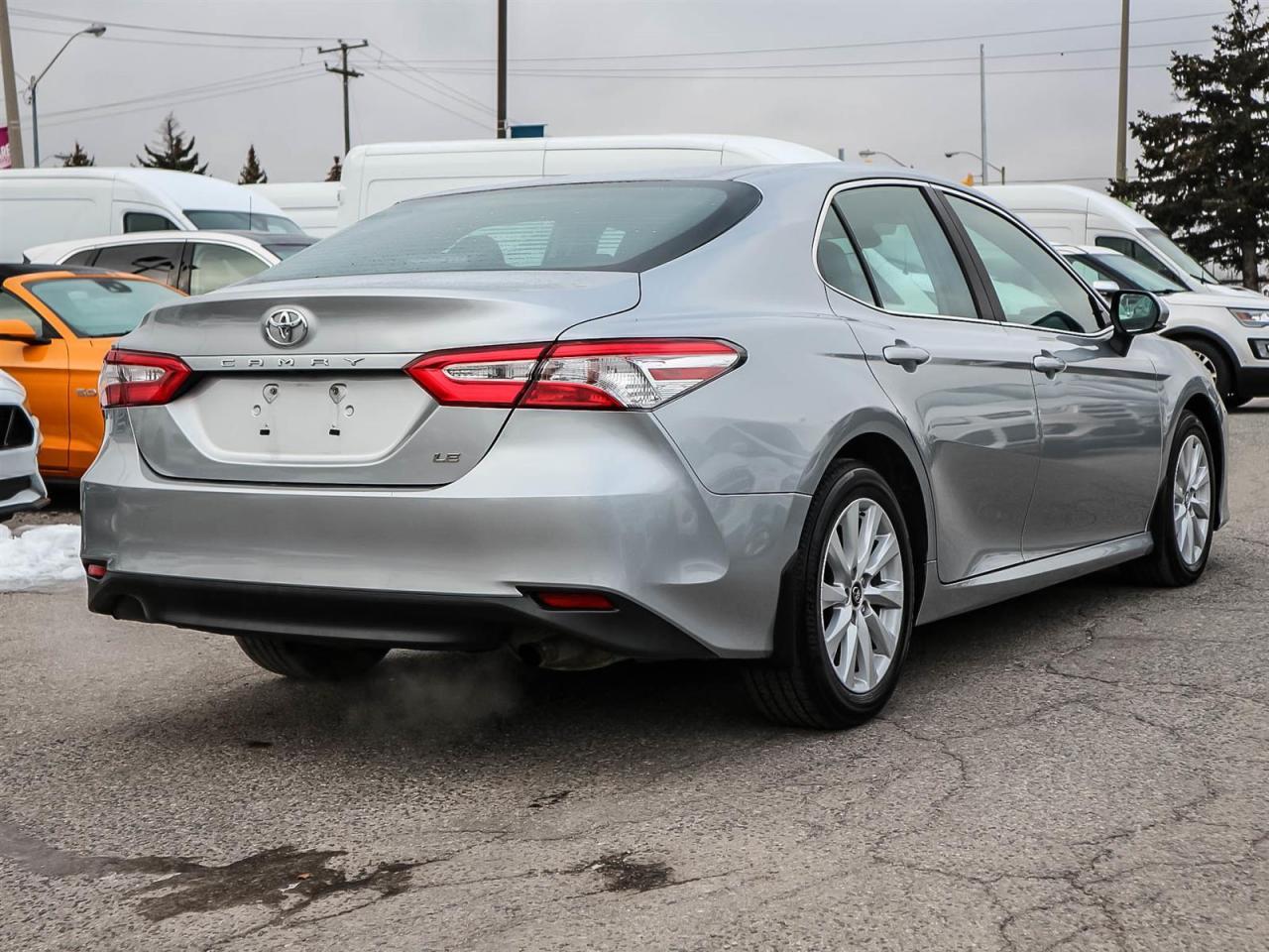 2019 Toyota Camry LE| HEATED SEATS| TOUCH SCREEN| APPLE CARPLAY Photo