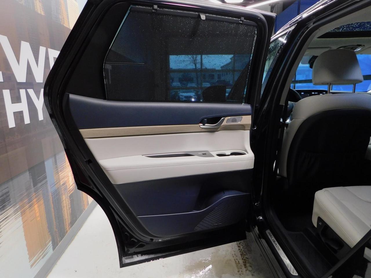 2020 Hyundai PALISADE Luxury DEMO SPECIAL Photo