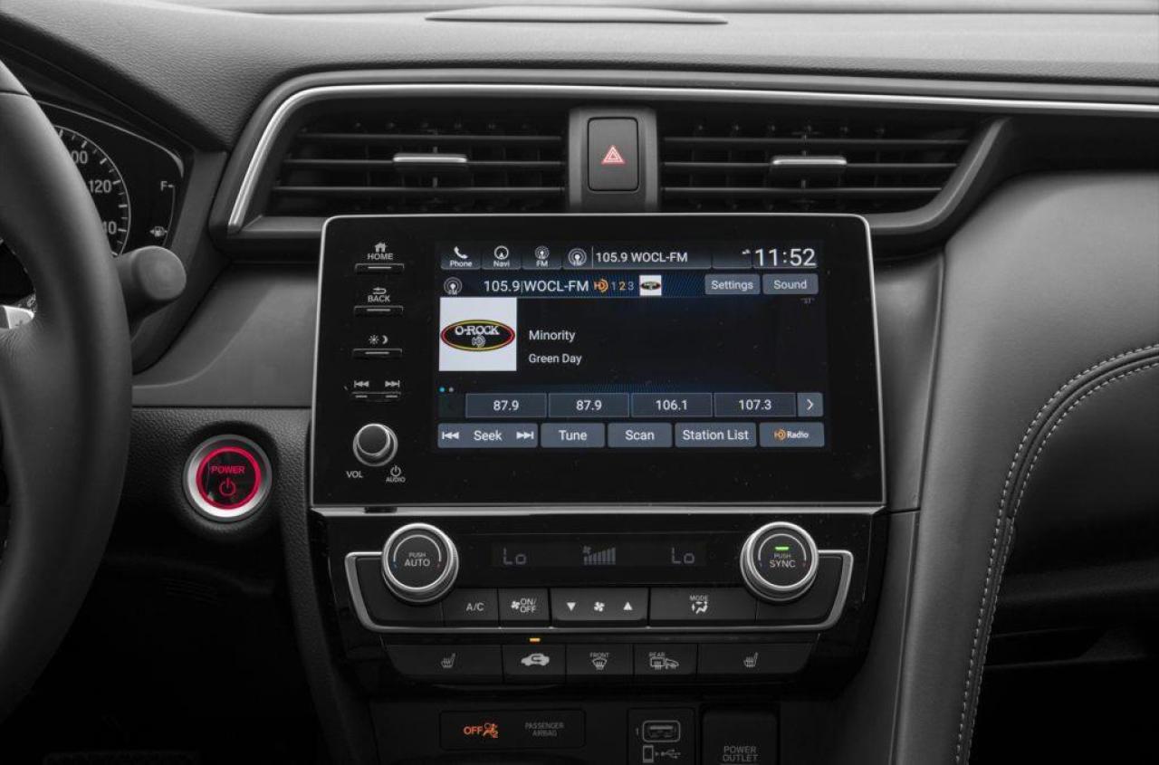 2020 Honda Insight Touring Photo