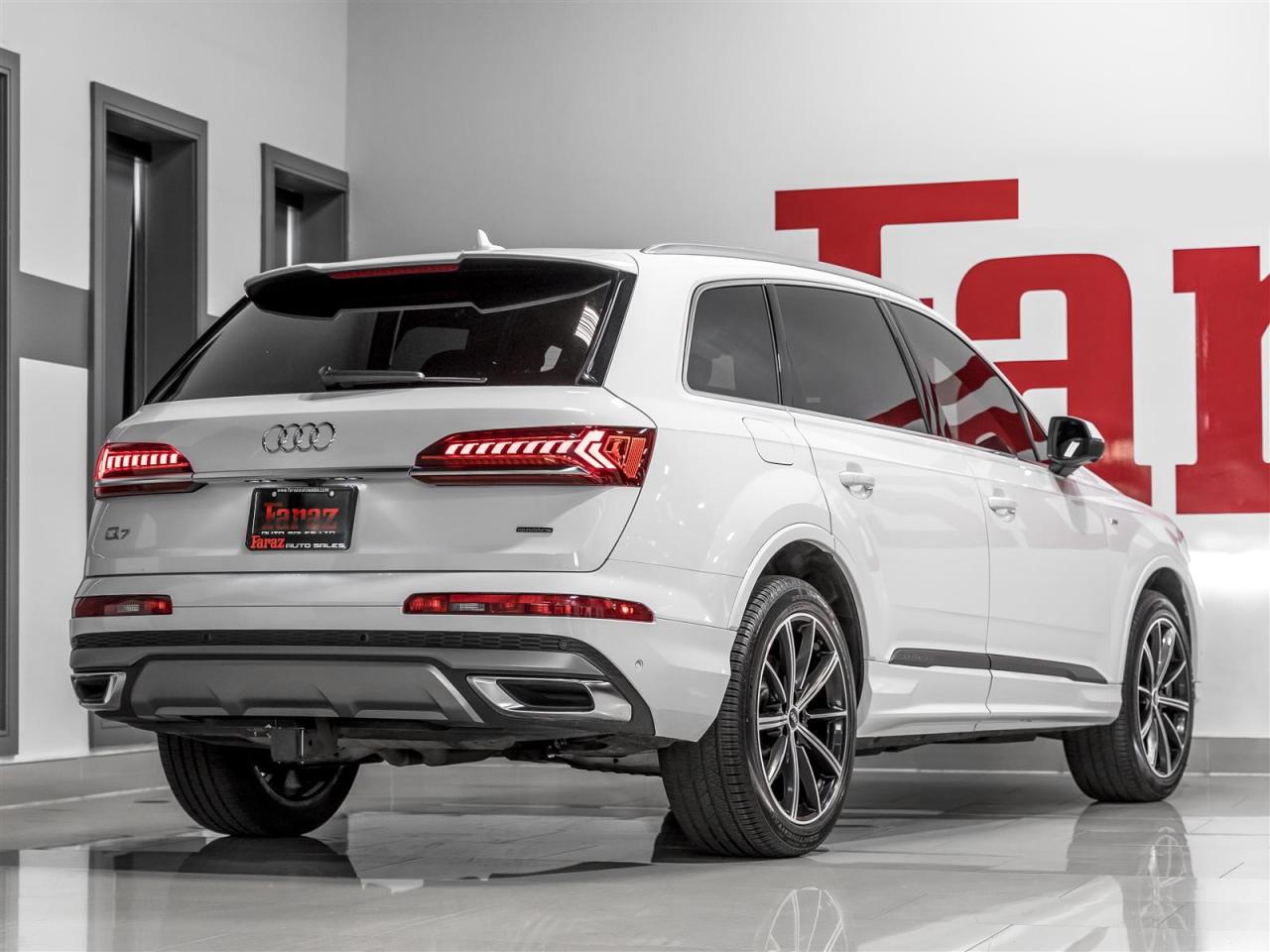 2021 Audi Q7 $339 BI WEEKLY $2500 DOWN| PROGRESSIV|S-LINE|ADAPT CRUISE|BLINDSPOT|360CAM|LOADED Photo2